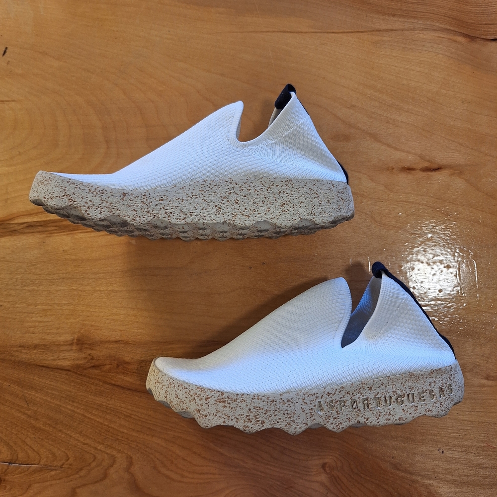 Asportuguesas White Slip-On Shoes by Fly London